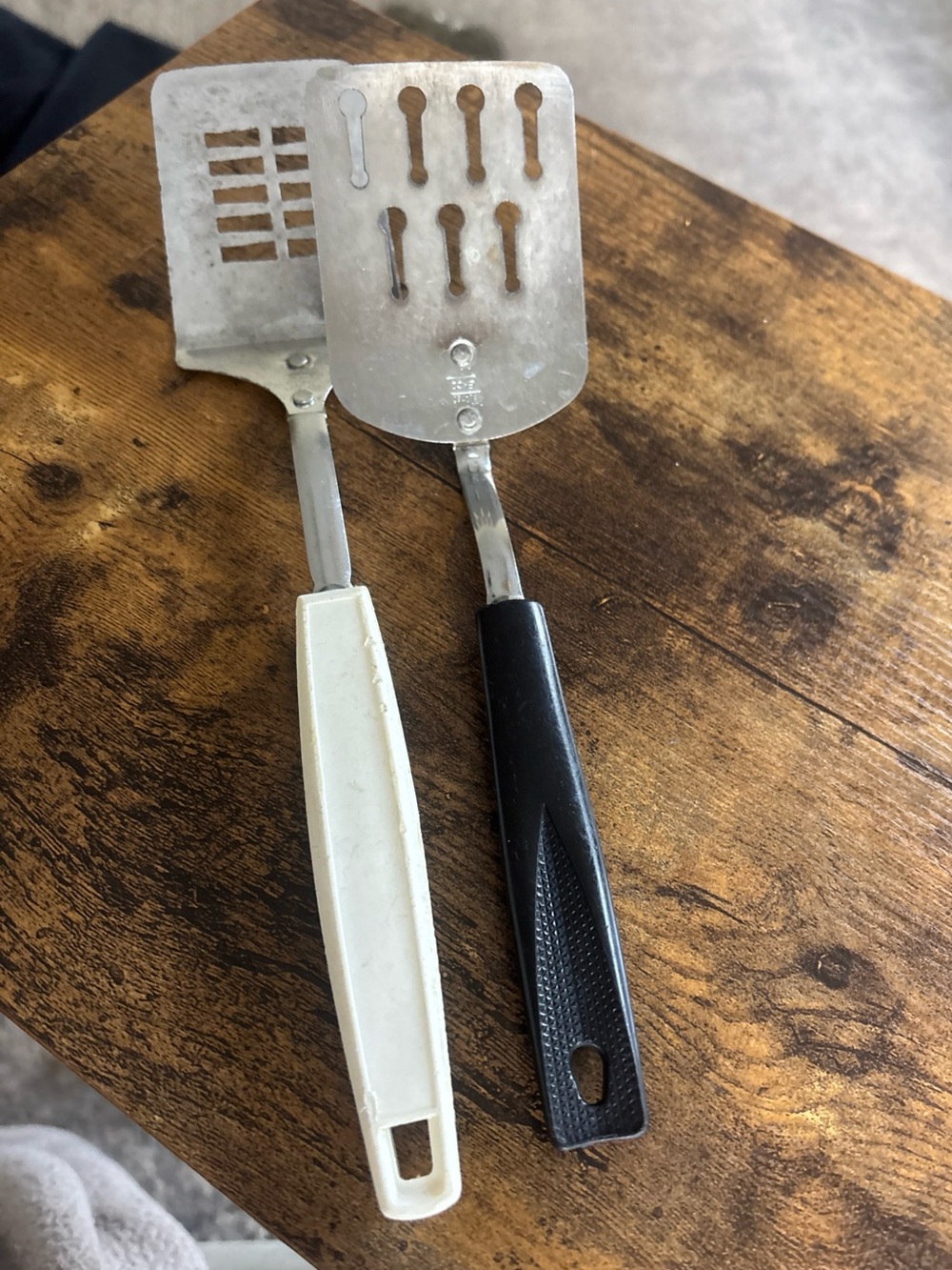 Vintage 1970’s EKCO Spatulas Flipper Turner Nylon Plastic Handles Lot of 2 USA